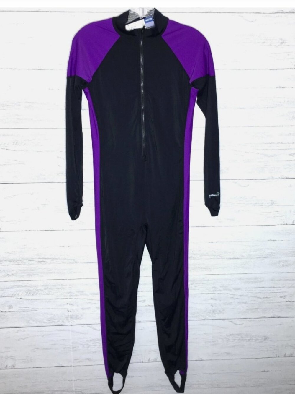 NEW Ivation Women's Lycra Full Body Coverage Swimsuit Long Sleeve Medium